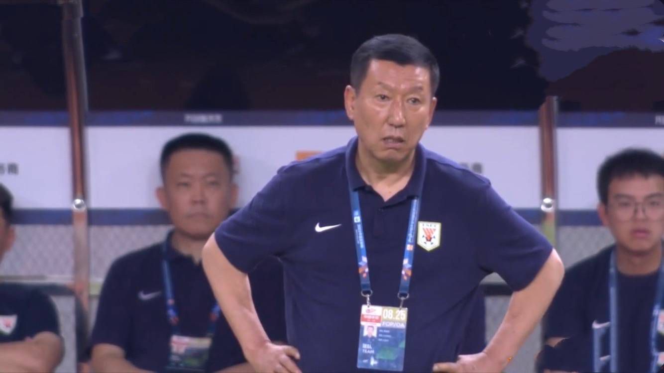 2025-10-30 IP联动超25亿市场，这部年度黑马何以破圈？