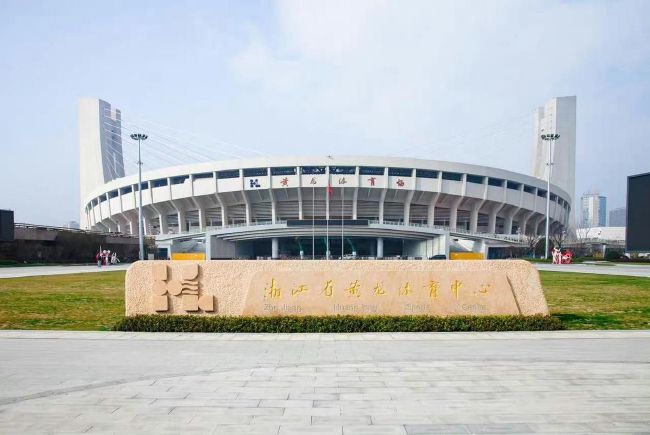 MV上线 A-lin歌唱爱与幸福2103人看过 《天才游戏》曝预告 彭昱畅丁禹兮化身纯恨宿敌2667人看过 《纯真年代的爱情》研讨会 孙千王天辰忆拍摄往3157人看过 新闻首页 电影新闻首页 明星新闻 华语 海外 成龙、梁朝伟、小贝、李栋旭等观战NBA中国赛 日前，25-26赛季NBA季前赛在中国澳门举行，成龙、梁朝伟 、刘嘉玲、任达华、大卫·贝克汉姆、林书豪、李小鹏、李栋旭、刘宪华、杜华、李汶翰等到场观.Disney+剧集《诉讼女王》（All\'s Fair）在化学之家举行首映礼。