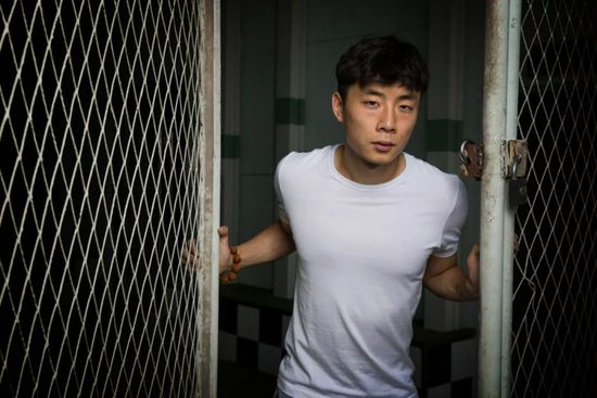 凯特·阿普顿一身红色短裙娇艳无 阿汤哥拍新片再扮特工 卡梅隆狂奔露松弛大腿 2009-09-29 卡梅隆・迪亚兹穿纱裙狂奔 迪亚兹大腿肌肤松弛 迪亚兹与阿汤哥 2009年9月29日讯，纽约，动作喜剧片《维奇塔》(Wichita)当地时间9月28日在纽约热拍。