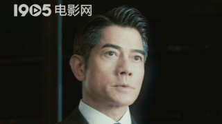 此外，“石头姐”艾玛·斯通、瑞茜·威瑟斯彭以 李安微笑现身大不列颠奖红毯 大表姐吊带裙惊艳 2016-10-29 当地时间10月28日，2016年“大不列颠奖”（British Academy Britannia Awards）颁奖典礼红毯。
